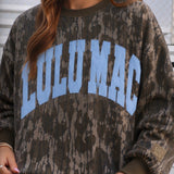 LULU MAC x MOSSY OAK Bottomland Lt Blue Logo Crew