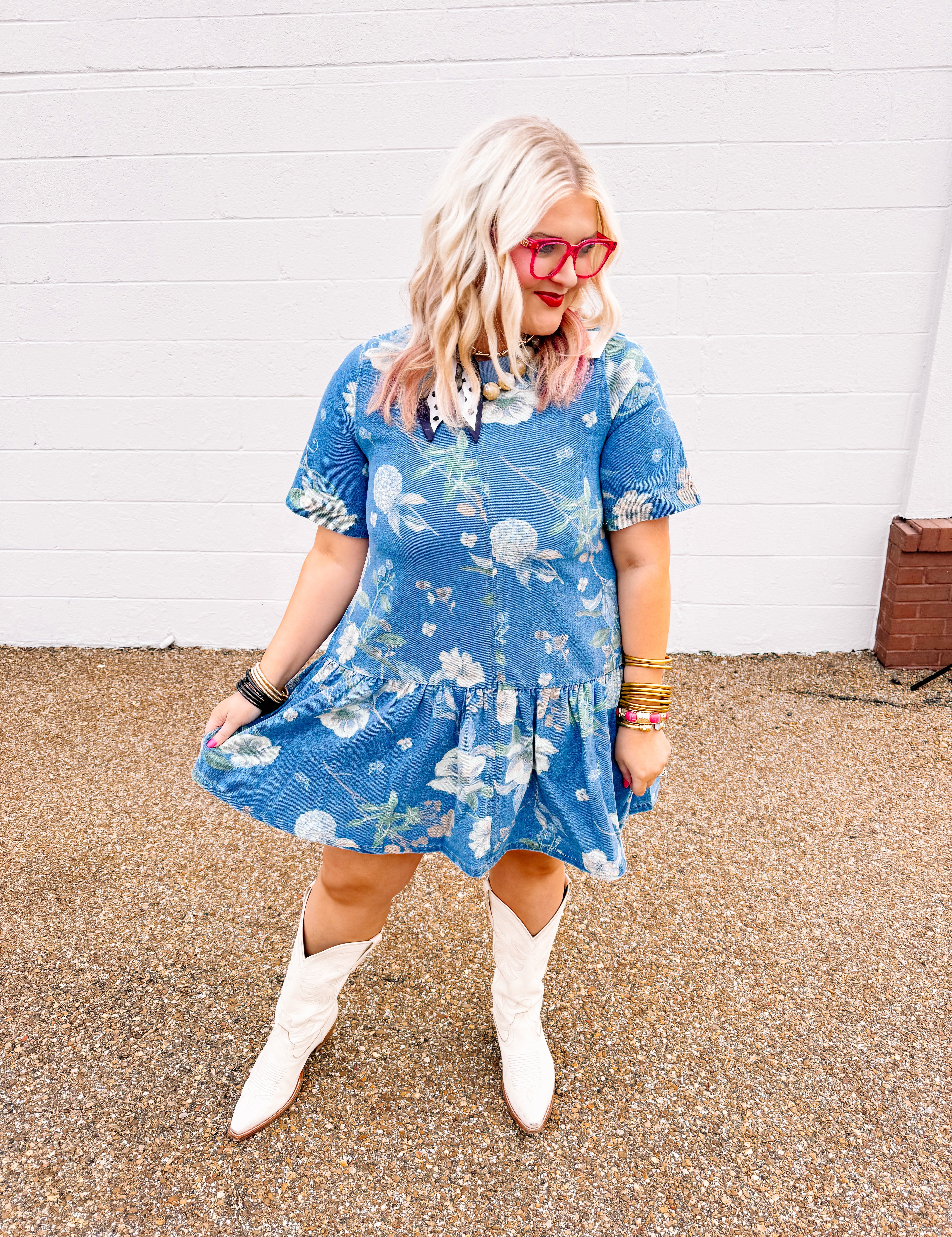 Entro Hydrangea Denim Dress – The Ivory Road