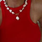 CHUNKY PEARL NECKLACE