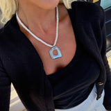 OLIVIA NECKLACE