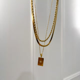 SCARLETT NECKLACE