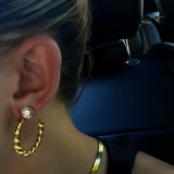 GOLD MEDIUM TWIST HOOPS